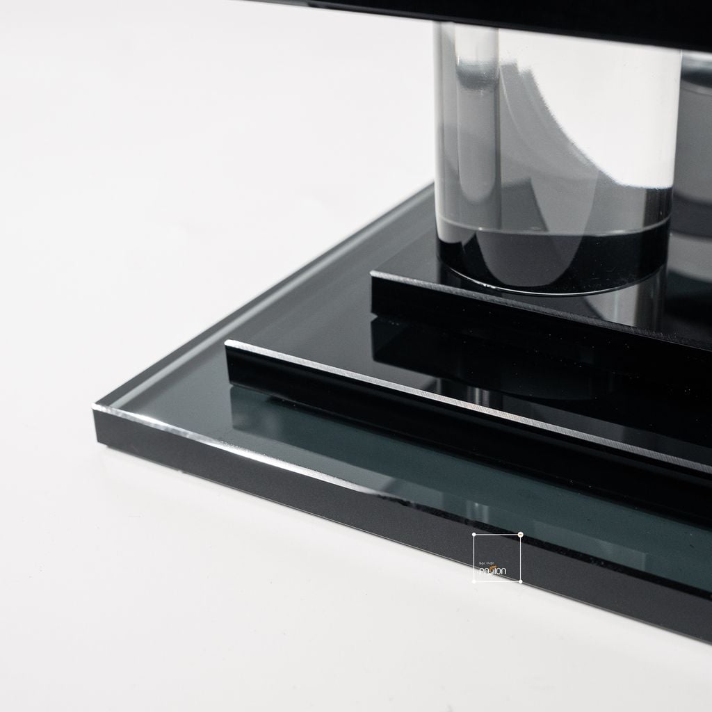 Tượng Trang Trí Hình Máy Hát Dĩa Vinyl Retro Phối Pha Lê Sang Trọng