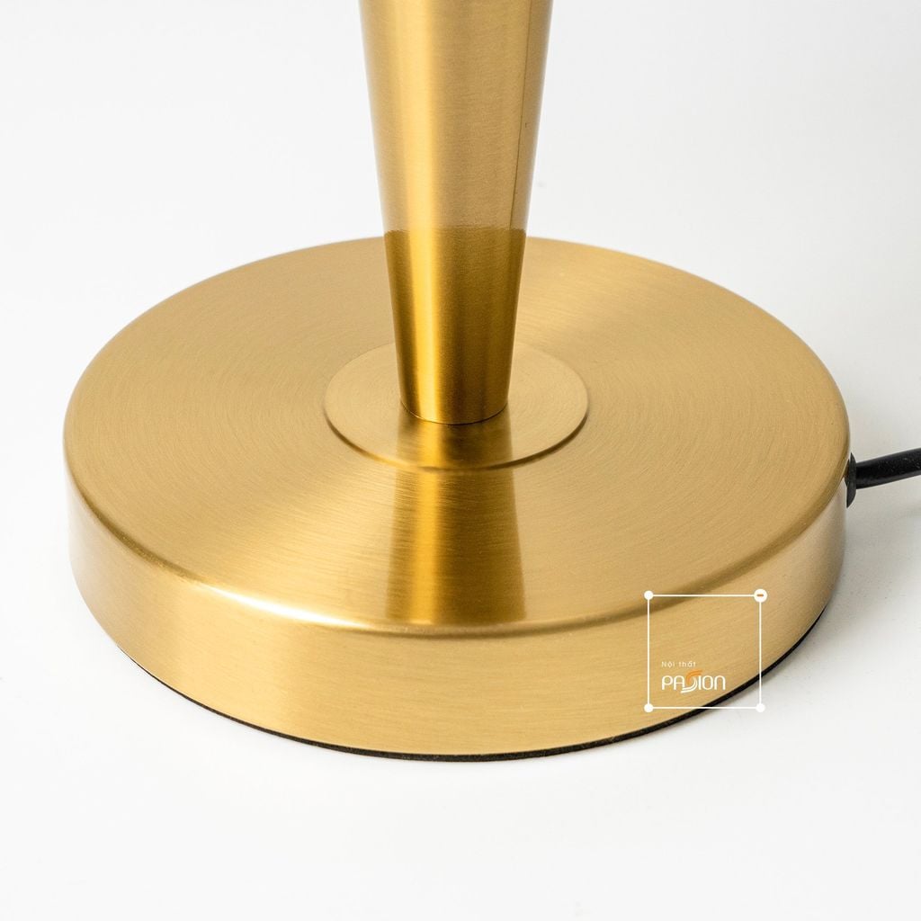 Đèn Bàn Chân Đế Kim Loại Vàng Tối Giản Châu Âu