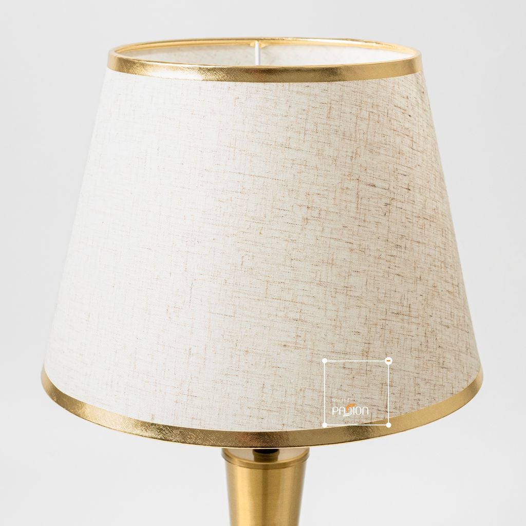 Đèn Bàn Chân Đế Kim Loại Vàng Tối Giản Châu Âu