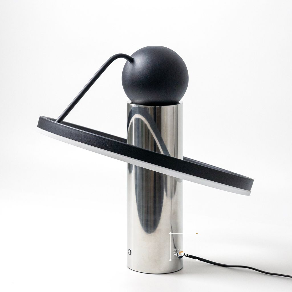 Đèn Bàn Phong Cách Mạ Điện Chrome Bạc Hình Cung Tròn