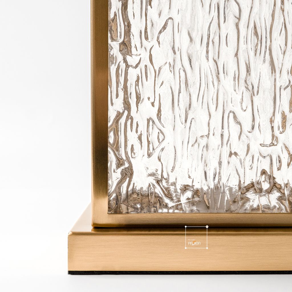 Đèn Bàn Thủy Tinh Viền Vàng Sông Băng Sang Trọng