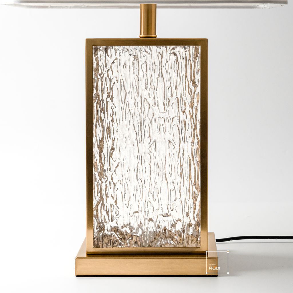 Đèn Bàn Thủy Tinh Viền Vàng Sông Băng Sang Trọng