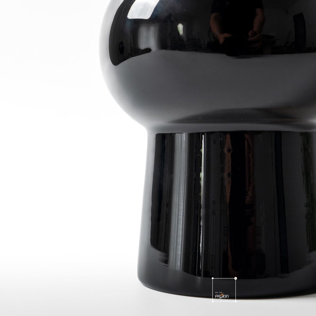 Bình Hoa Thủy Tinh Phong Cách Retro Trắng Kem