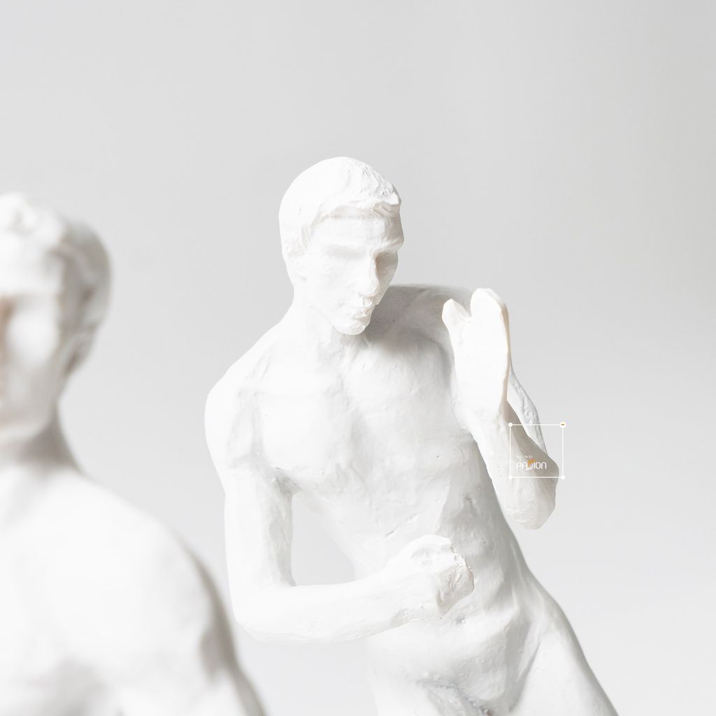 Giá Sách Nhân Vật Nam Thần Sáng Tạo