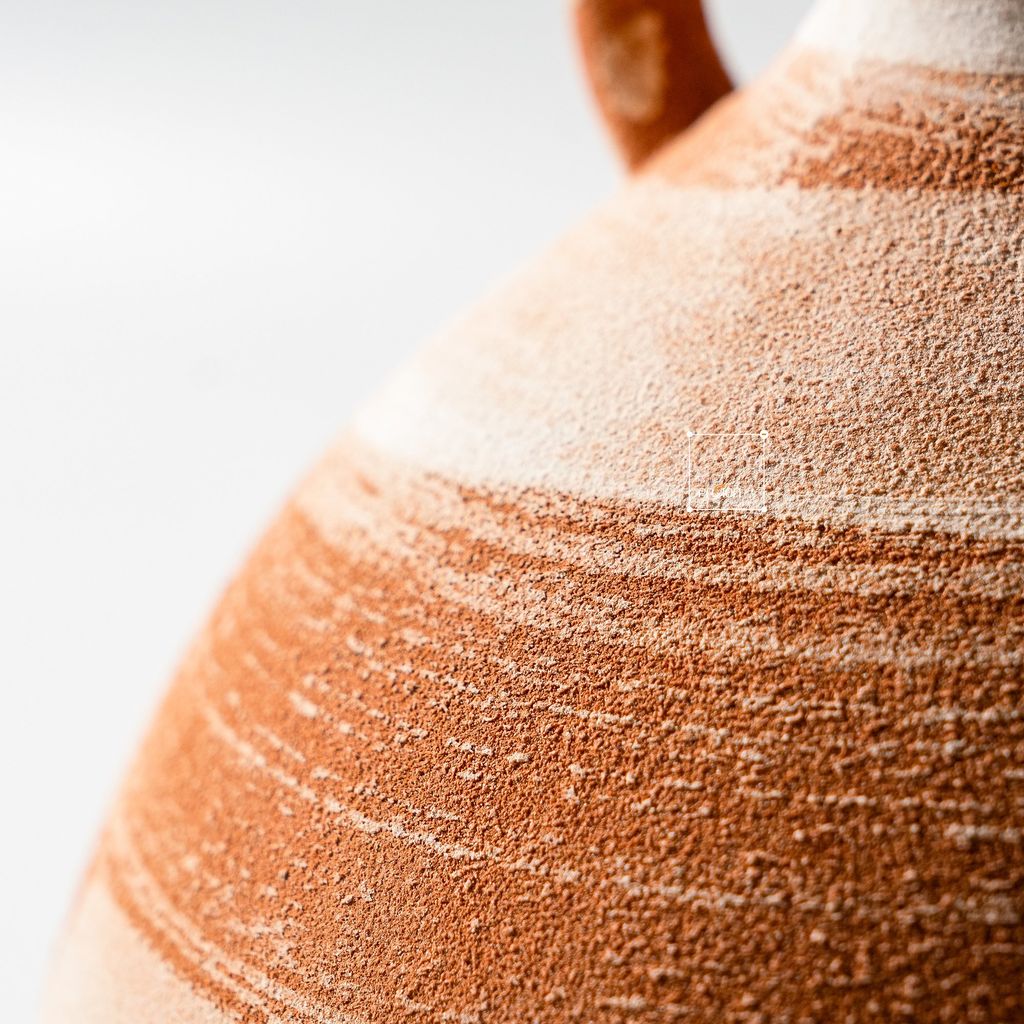 Bình Hoa Gốm Thô Phong Cách Wabi Sabi Nâu Sọc Trắng