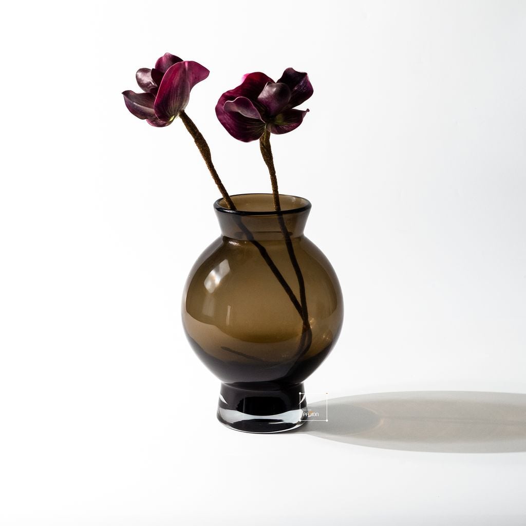 Bình Hoa Thủy Tinh Nâu Kiểu Pháp Gợn Sóng Sang Trọng
