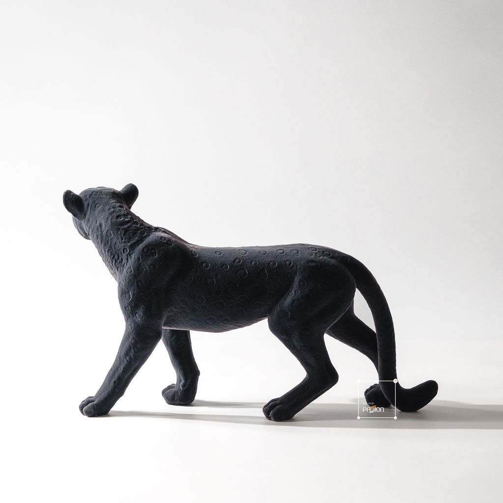 Tượng Báo Nâu Hình Đốm Nhung Ngồi Sang Trọng