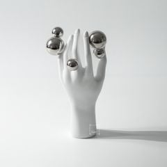 Tượng Bàn Tay Phối Khối Bạc Tròn Sáng Tạo