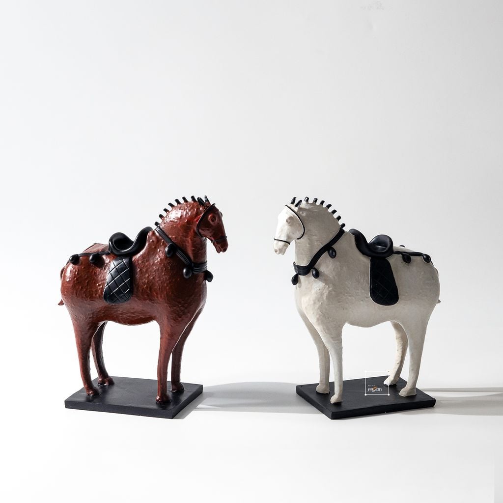 Tượng Ngựa Trừu Tượng Phong Cách Pháp Cổ Điển