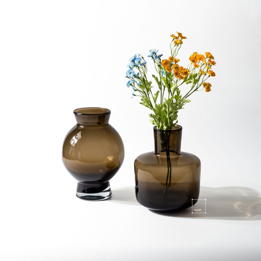 Bình Hoa Thủy Tinh Nâu Kiểu Pháp Gợn Sóng Sang Trọng