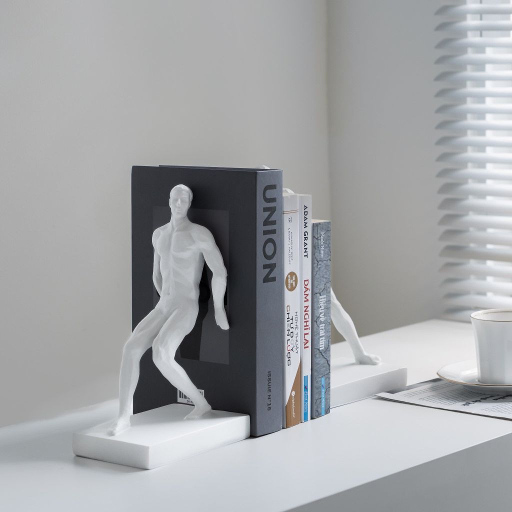 Giá Sách Nhân Vật Nam Thần Sáng Tạo