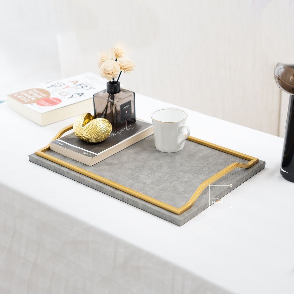 Khay Decor Bện Da Chữ Nhật Phối Khung Kim Loại Sang Trọng