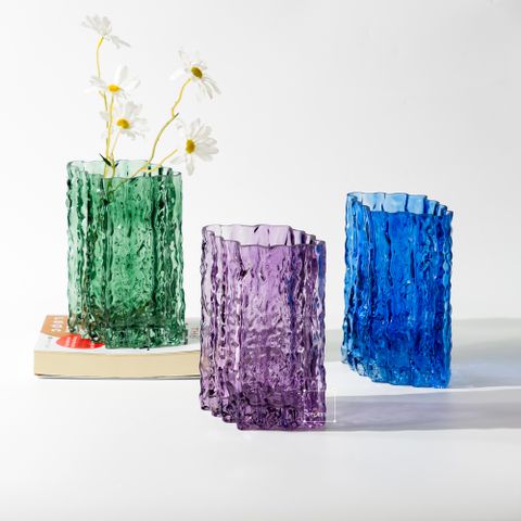 Bình Hoa Thủy Tinh Vuông Vân Sông Băng