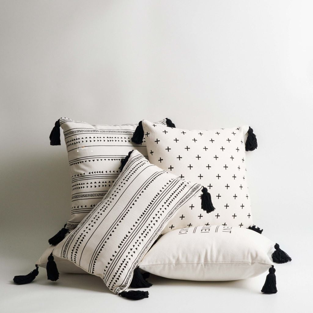 Vỏ Gối Tựa Lưng Sofa Linen Cotton Bohemian Tua Rua