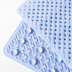 Thảm Nhựa Chống Trượt Nhà Tắm PVC Kết Cấu Đan Chéo Có Đế Hút Mềm Mại