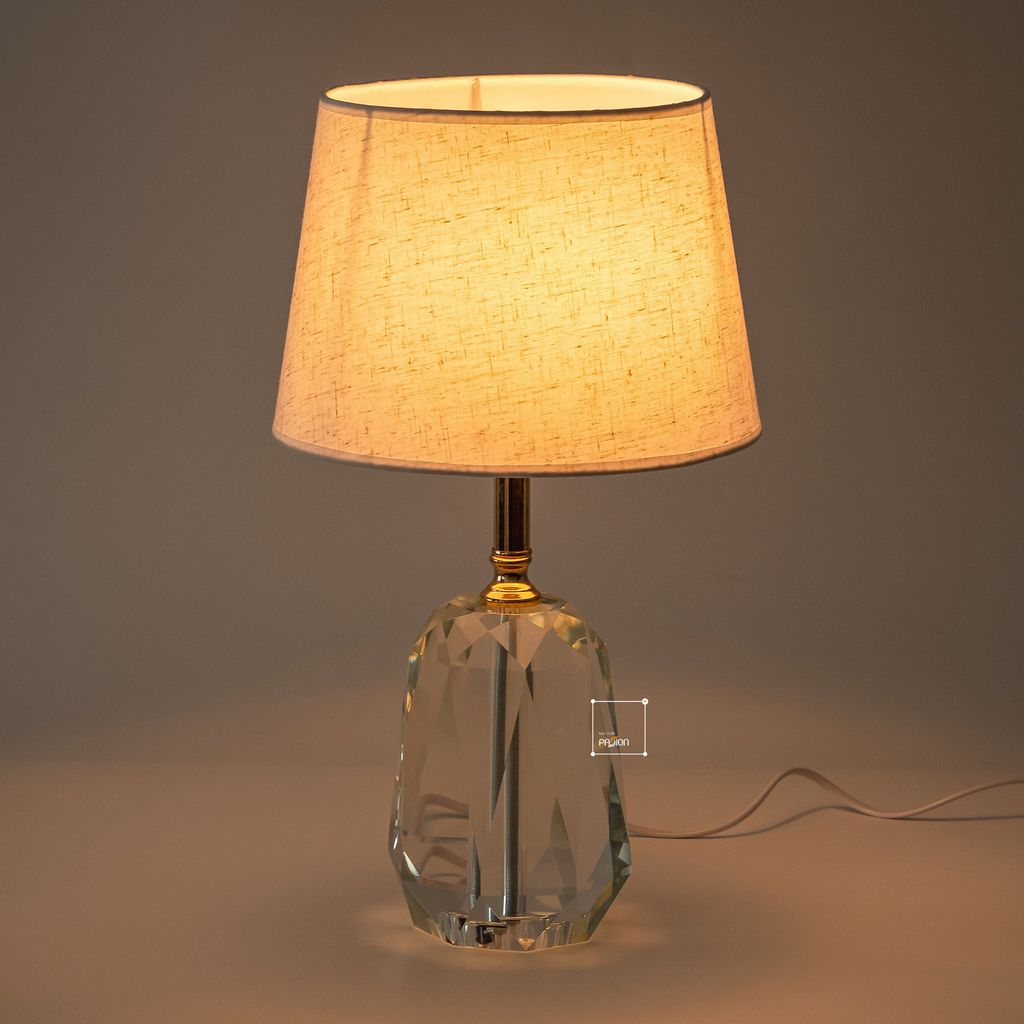 Đèn Bàn Pha Lê K9 Cho Biệt Thự Sang Trọng Đèn Phòng Ngủ Cao Cấp