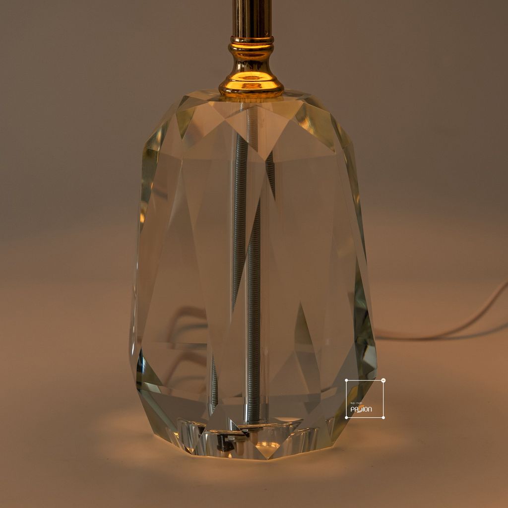 Đèn Bàn Pha Lê K9 Cho Biệt Thự Sang Trọng Đèn Phòng Ngủ Cao Cấp