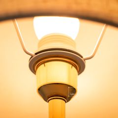 Đèn Bàn Pha Lê K9 Cho Biệt Thự Sang Trọng Đèn Phòng Ngủ Cao Cấp