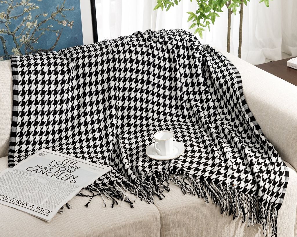 Chăn Phủ Giường Decor Họa Tiết Răng Sói Houndstooth 130x230cm