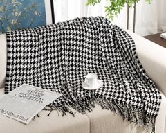 Chăn Phủ Giường Decor Họa Tiết Răng Sói Houndstooth 130x230cm