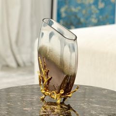 Bình Hoa Thủy Tinh Gradient Nâu Chân Đế Vàng