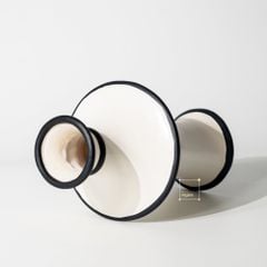 Bình Hoa Gốm Kiểu Pháp Phối Vòng Đen Sang Trọng