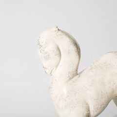 Tượng Ngựa Bằng Nhựa Cây Sơn Bóng Nhũ Phong Cách Vintage