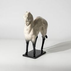 Tượng Ngựa Bằng Nhựa Cây Sơn Bóng Nhũ Phong Cách Vintage