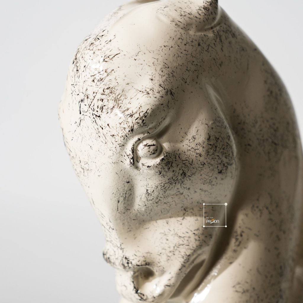 Tượng Ngựa Bằng Nhựa Cây Sơn Bóng Nhũ Phong Cách Vintage