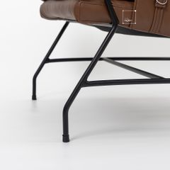 Ghế Armchair Da Chân Sắt