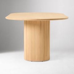 Bàn Ăn Oval Dài Chân Trụ Kẹp Nẹp Tròn