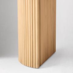 Bàn Ăn Oval Dài Chân Trụ Kẹp Nẹp Tròn