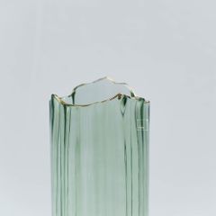 Bình Hoa Thủy Tinh Gợn Sóng Viền Vàng LUCE