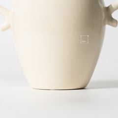 Bình Gốm Minimalist Tay Xoắn Bắc Âu