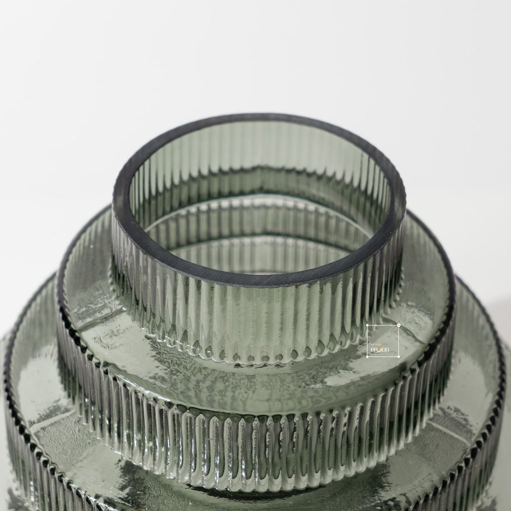 Bình Hoa Thủy Tinh Nâu Phong Cách Tháp Tầng