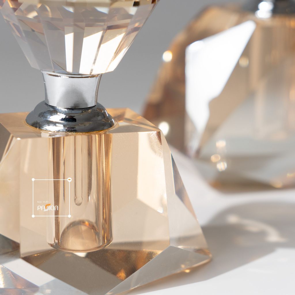 Đồ Decor Lọ Nước Hoa Pha Lê K9 Decor Không Gian Sang Trọng