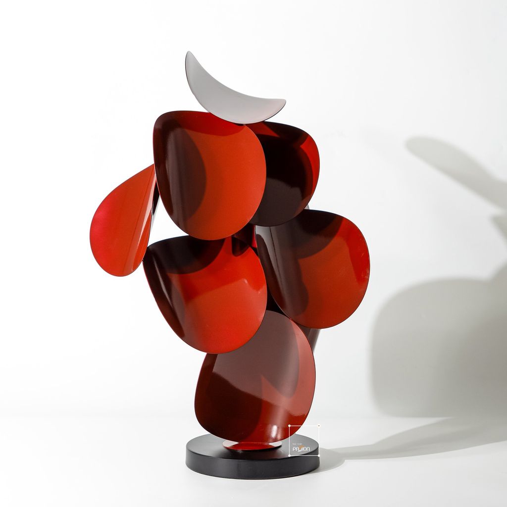 Tượng Trang Trí Bằng Kim Loại Lá Tròn Xếp Tầng Mô Hình