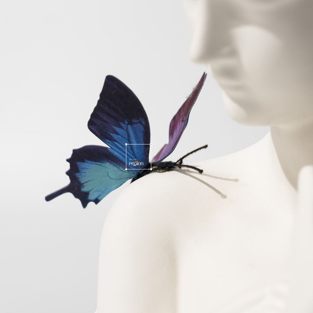 Tượng Cô Gái Điêu Khắc Phủ Khăn Lưới Sang Trọng