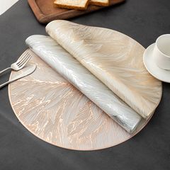Tấm Lót Bàn Ăn Bằng PVC Ép Kim Chống Nước Cách Nhiệt Vân Lá