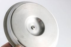 Xô Ướp Lạnh Rượu Bia Inox Có Nắp Và Tay Xách