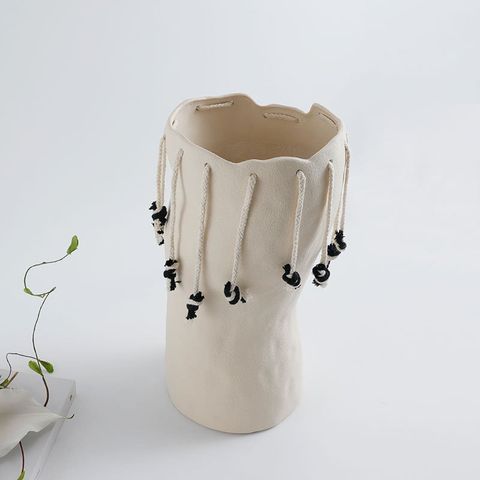 Bình Hoa Gốm Sứ Thô Wabi-Sabi Thắt Dây Thừng Độc Đáo