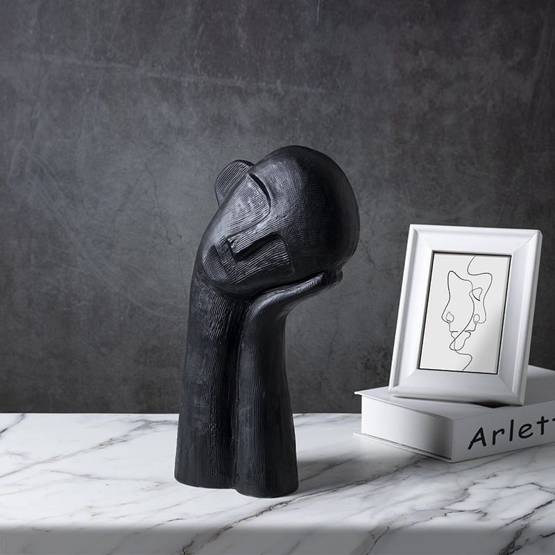 Tượng Chân Dung Hình Bán Thân Nghiên Đầu Suy Nghĩ