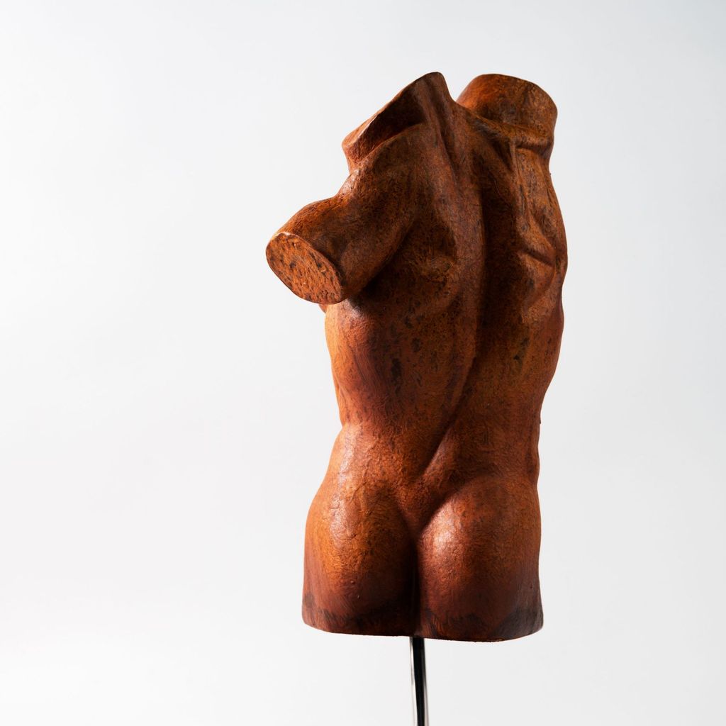 Tượng Trang Trí Biểu Trưng Sức Mạnh Hình Nam Thần Nghệ Thuật