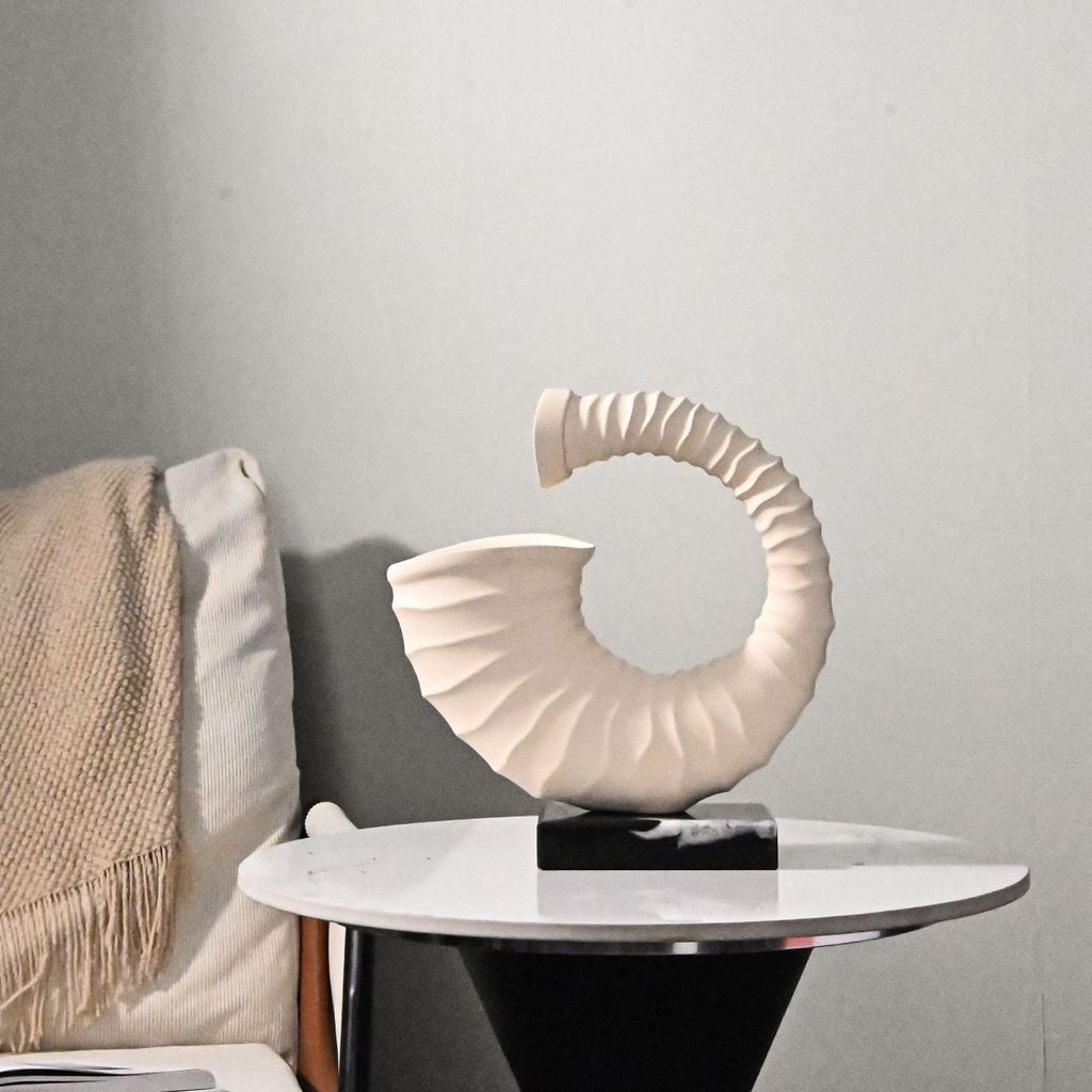 Tượng Trang Trí Sừng Ốc Xà Cừ Wabi Sabi