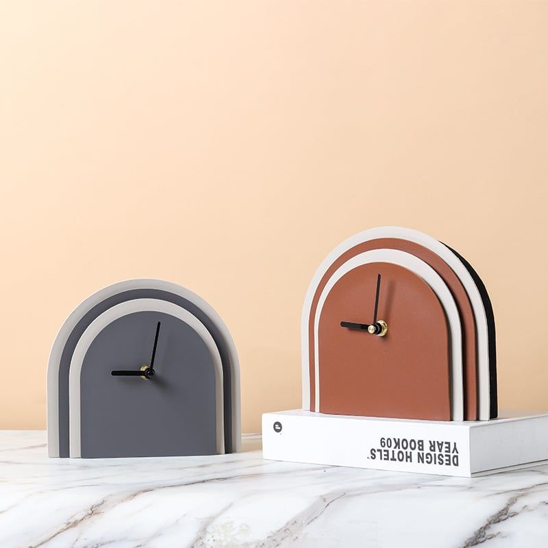 Đồng Hồ Để Bàn Kiểu Vòm Phối Da Bắc Âu