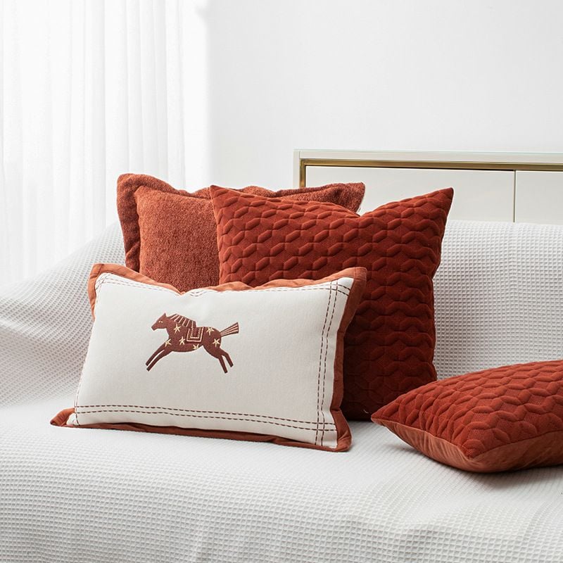 Vỏ Gối Tựa Lưng Sofa Thêu Hình Ngựa Boho Cam Đất
