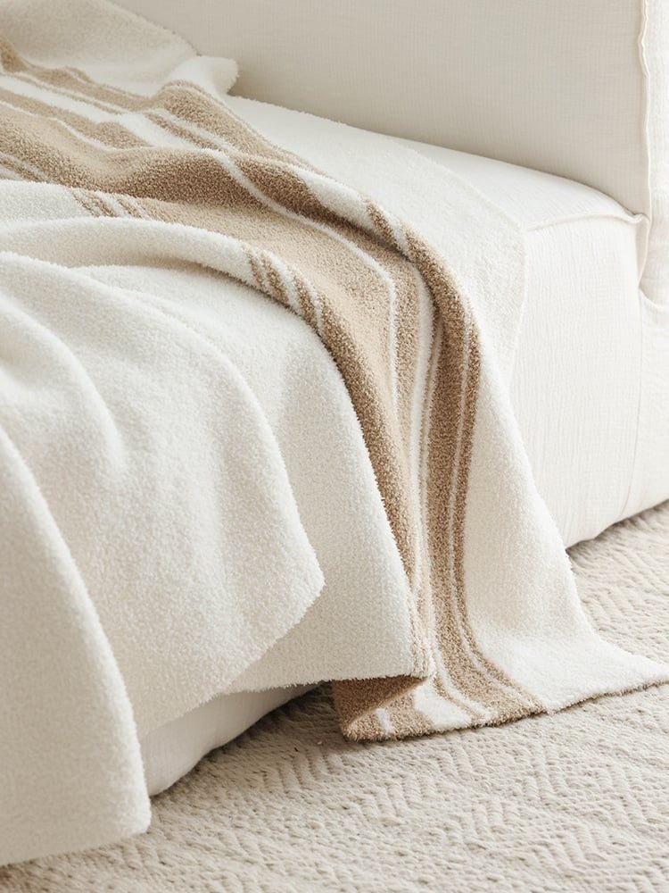 Chăn Dệt Kim Đan Len Ấm 2 Mặt Phong Cách Hình Học Be Bắc Âu