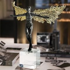Tượng Trang Trí Hình Thiên Thần Tự Do Đôi Cánh Kim Loại