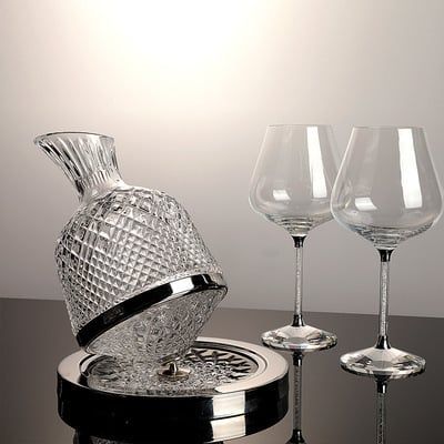 Bình Decanter Thở Rượu Vang Thủy Tinh Xoay Trên Đế Sang Trọng