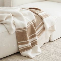 Chăn Dệt Kim Đan Len Ấm 2 Mặt Phong Cách Hình Học Be Bắc Âu